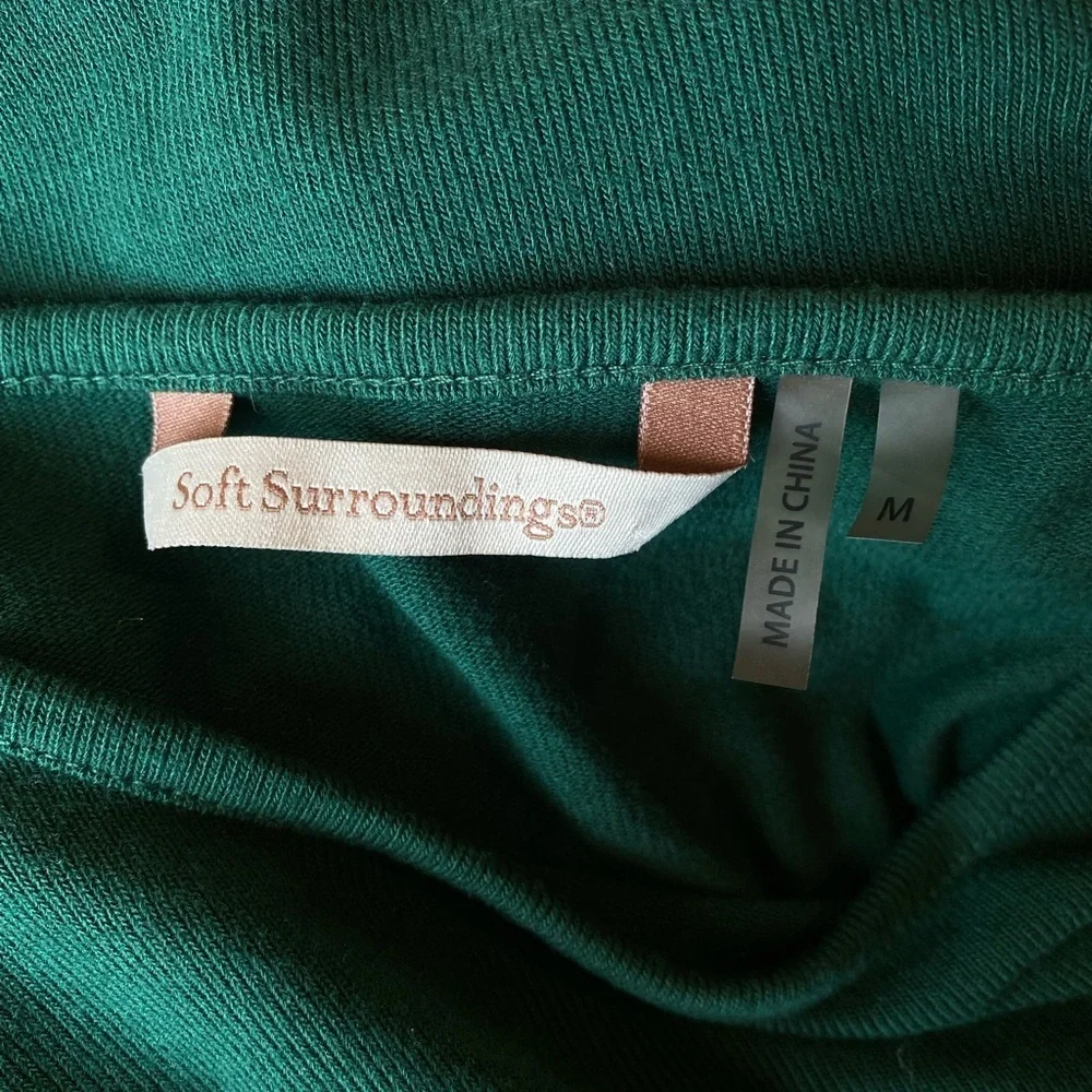 SOFT SURROUNDINGS Emerald Green Velvet Long Sleeves Tunic Top, Size M - Picture 3 of 9